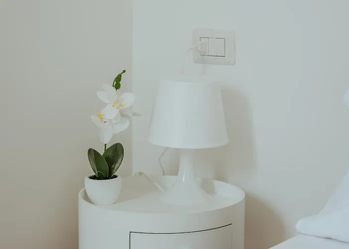 Essential White Appartement Rome